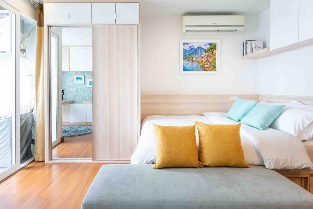 Apartment Comfy Close To Bkk Airport, Workspace, Food Marts, Quiet Place To